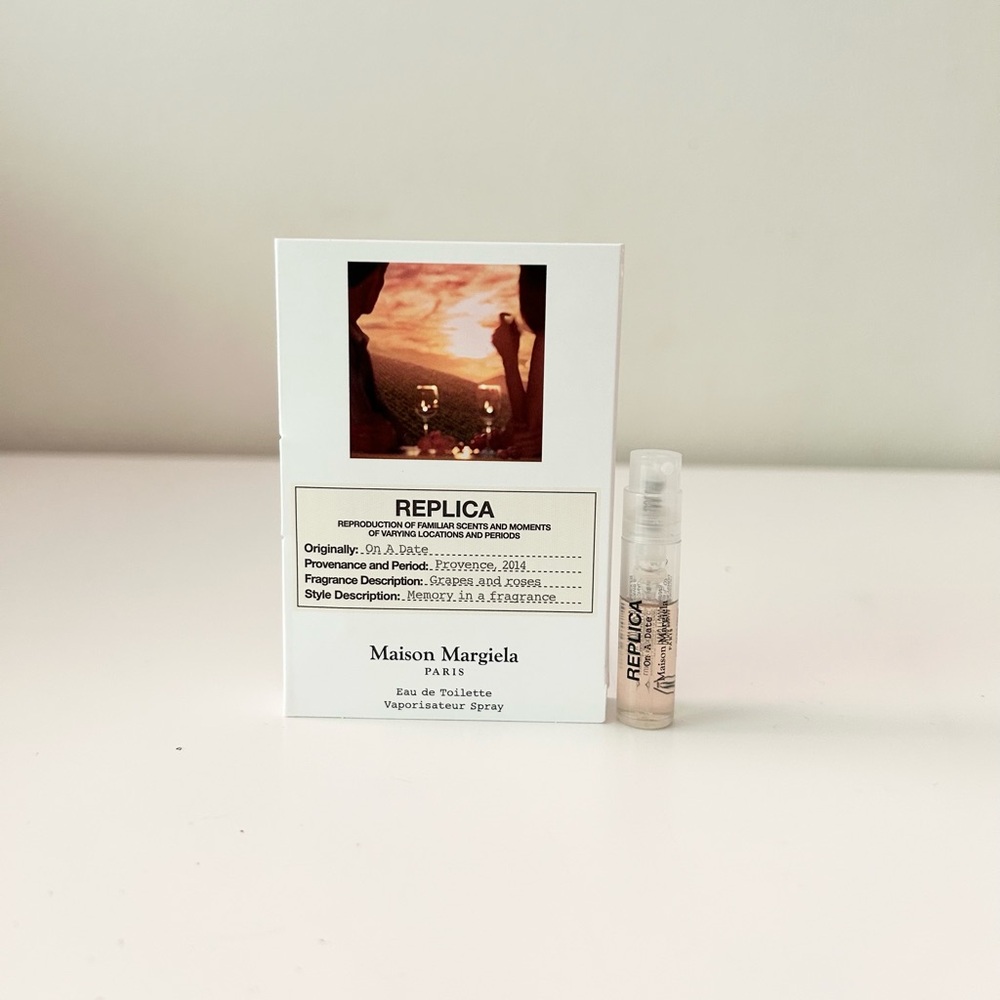 🌸MAISON MARGIELA On A Date EDT Vial Spray Sample 1.2 mL